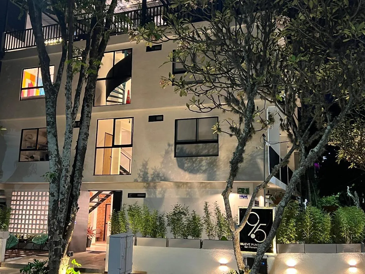 Hotel 9.5 San Fernando Cali