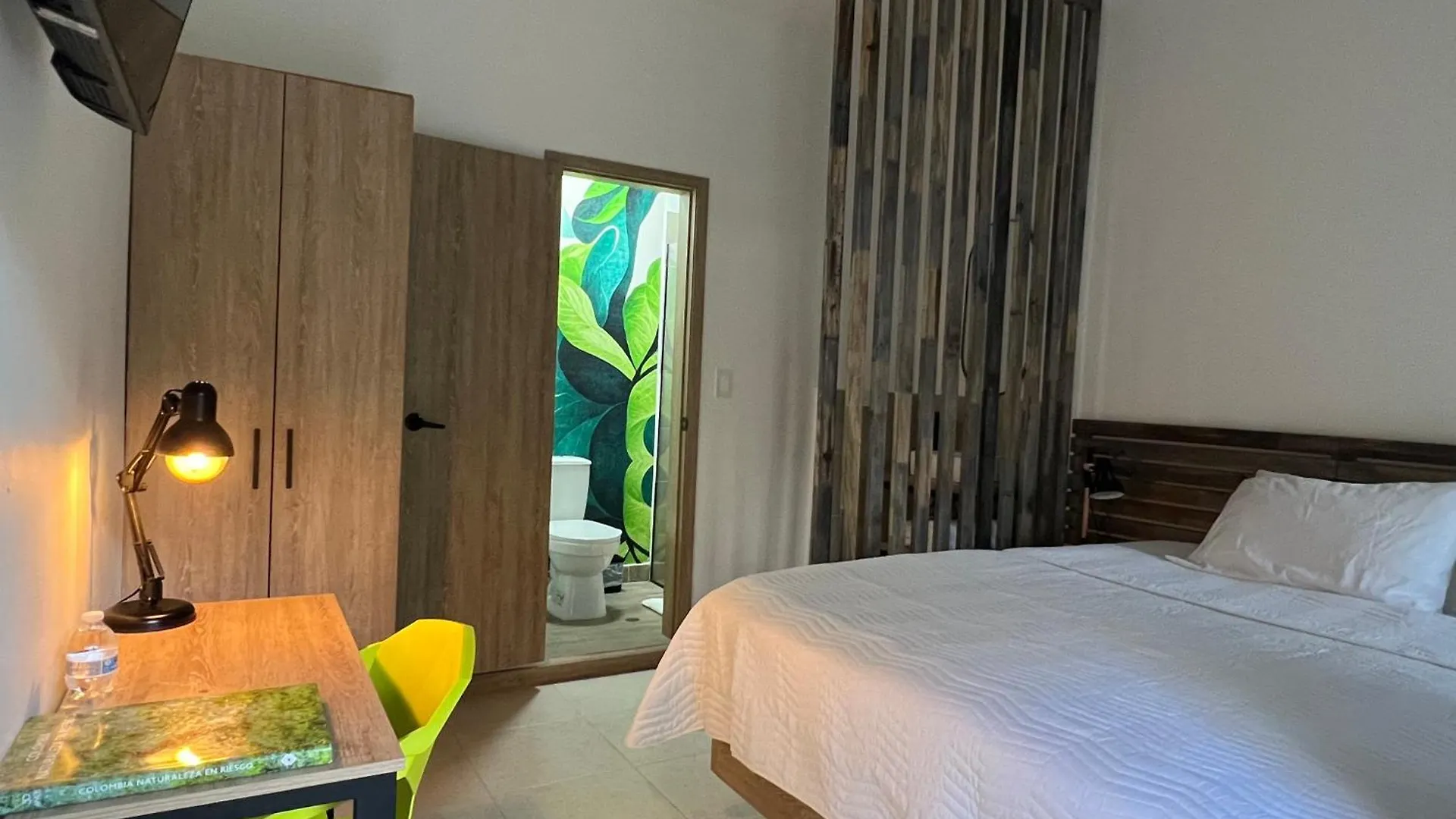 Hotel 9.5 San Fernando Cali Colombia